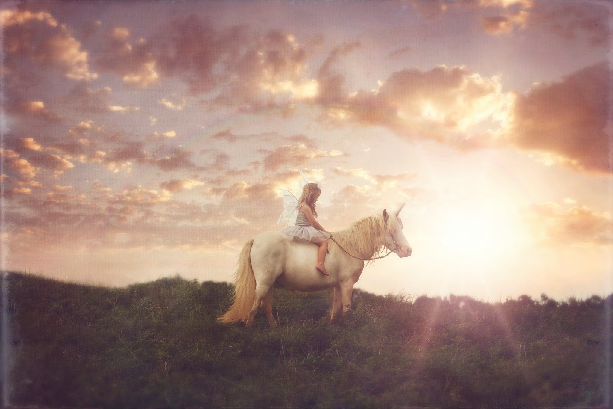 Contoured Natural-Look Unicorn Horn™ - Photo &copy; Dalton Portrait Co.