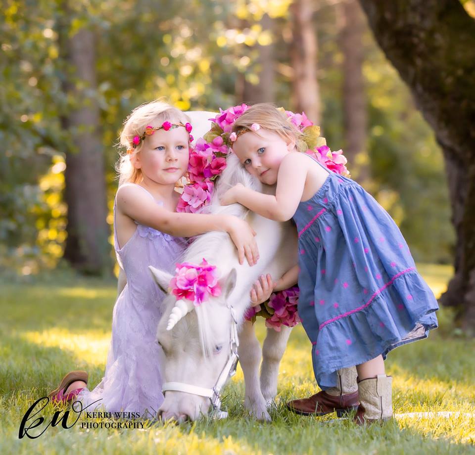Soul Harbour Ranch / Kerri Weiss Photography Unicorn Photo Shoot