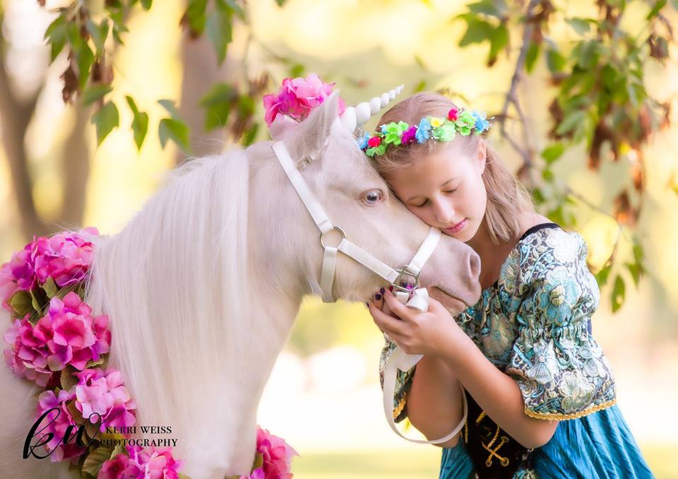 Soul Harbour Ranch / Kerri Weiss Photography Unicorn Photo Shoot